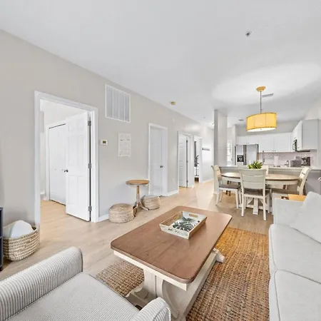 Condo With Pool And Beach And Lake Access With 4 Beds On 30A